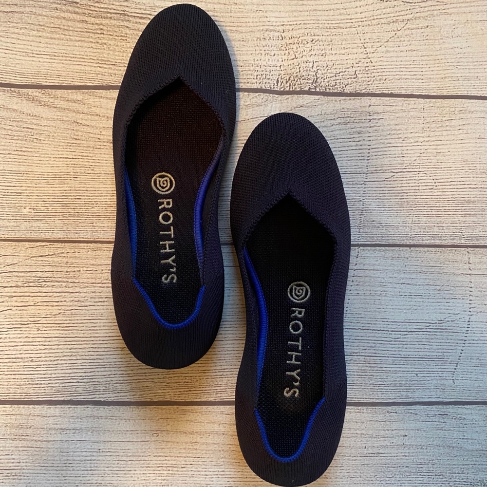 Like New! Rothy’s Navy The Flat - Size 7.5